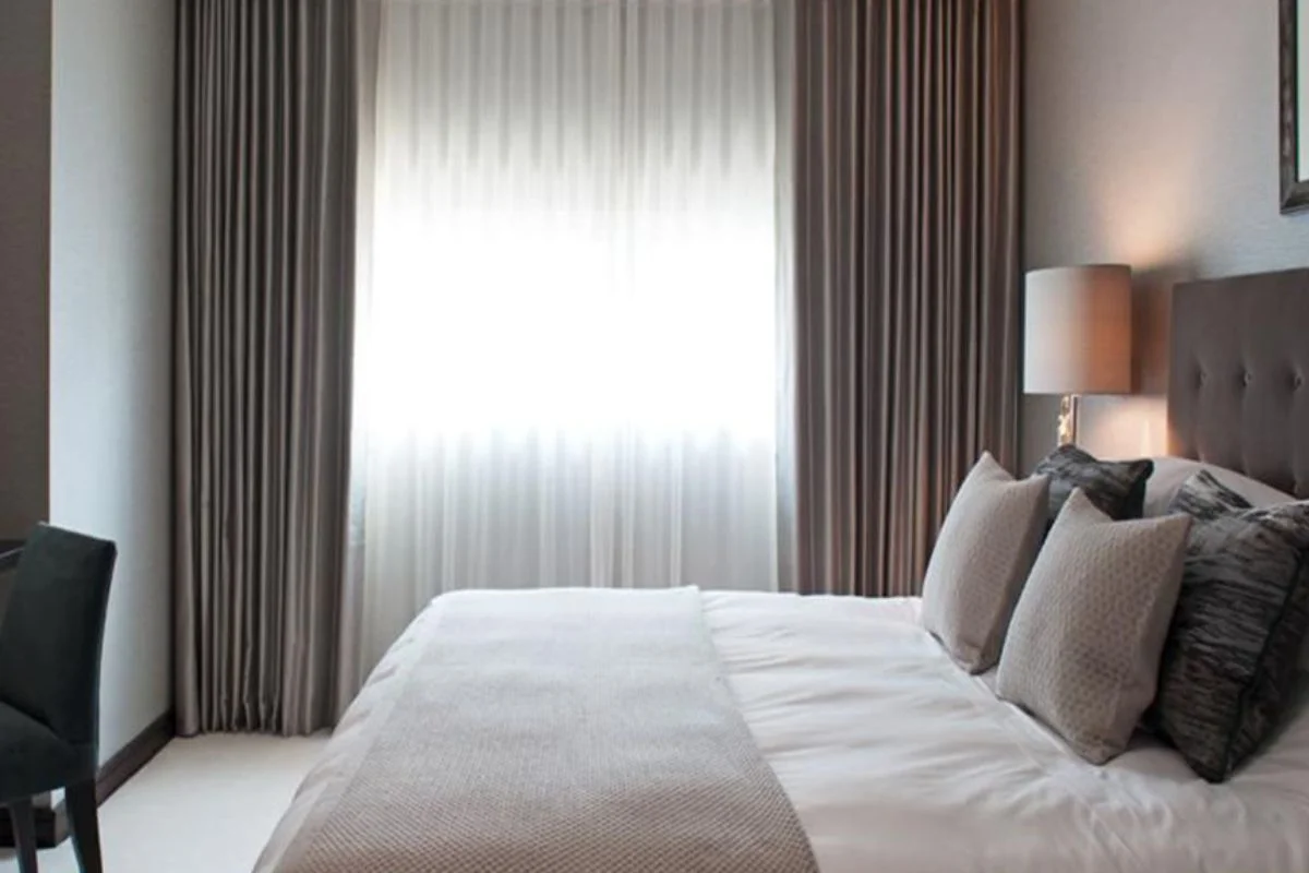 hotel curtains